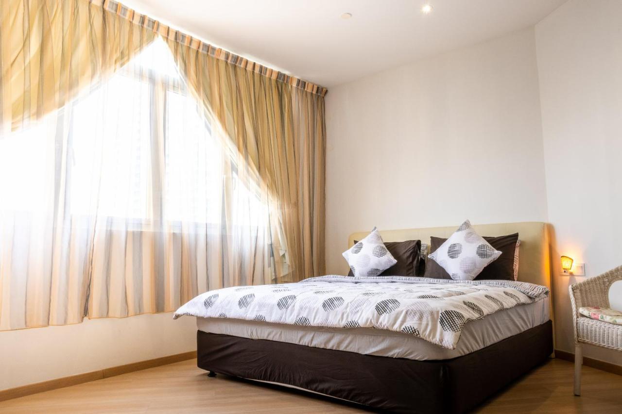Rosebury Studio Suite By D Imperio Homestay Джордж Таун Екстериор снимка